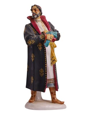 A RUSSIAN (SOVIET) PORCELAIN FIGURE OF FEODOR SHALYAPIN AS BORIS GODUNOV. Shalyapin is depicted