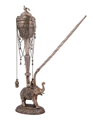 AN INDIAN SILVER HOOKAH WITH ELEPHANT BASE INDIA, LATE 19TH TO EARLY 20TH CENTURY. A finely