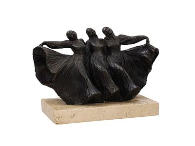 AN ANN FROMAN (B. 1942) AMERICAN BRONZE OF THREE WOMEN DANCING, 20TH CEN. A bronze figural 