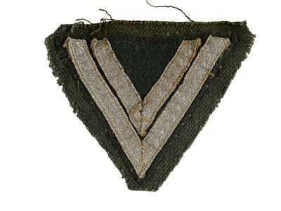 A WWII GERMAN WEHRMACHT OBERGEFREITER RANK PATCH. A Nazi German Wehrmacht 'Obergefreiter' rank 