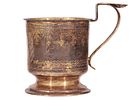 A RUSSIAN PARCEL-GILT SILVER TEA GLASS HOLDER WITH PAN-SLAVIC STYLE ETCHING. Of classical Изображение - 2