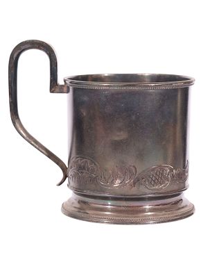 A RUSSIAN PARCEL-GILT SILVER TEA GLASS HOLDER, C. 1900. A Russian parcel-gilt silver tea glass 