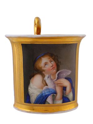 A RARE LARGE RUSSIAN PORCELAIN GILT CUP BY BATENIN FACTORY. A large gilt porcelain hand-painted 