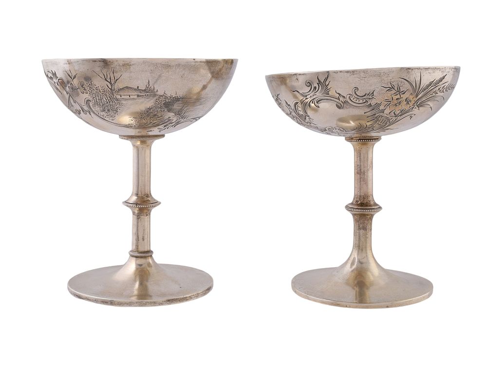 A PAIR OF RUSSIAN SILVER SORBET OR ICE CREAM CUPS, CA. 1900. Two Russian silver-footed sorbet or 