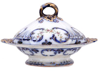 AN 1845 VICTORIAN PORCELAIN GILT AND PAINTED TUREEN SERVING DISH. A blue and white porcelain 