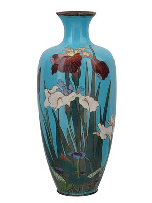 JAPANESE CLOISONN&Eacute; ENAMEL VASE WITH IRIS DECORATION, CA. 1920. A fine Japanese wired cloisonn&eacute; 