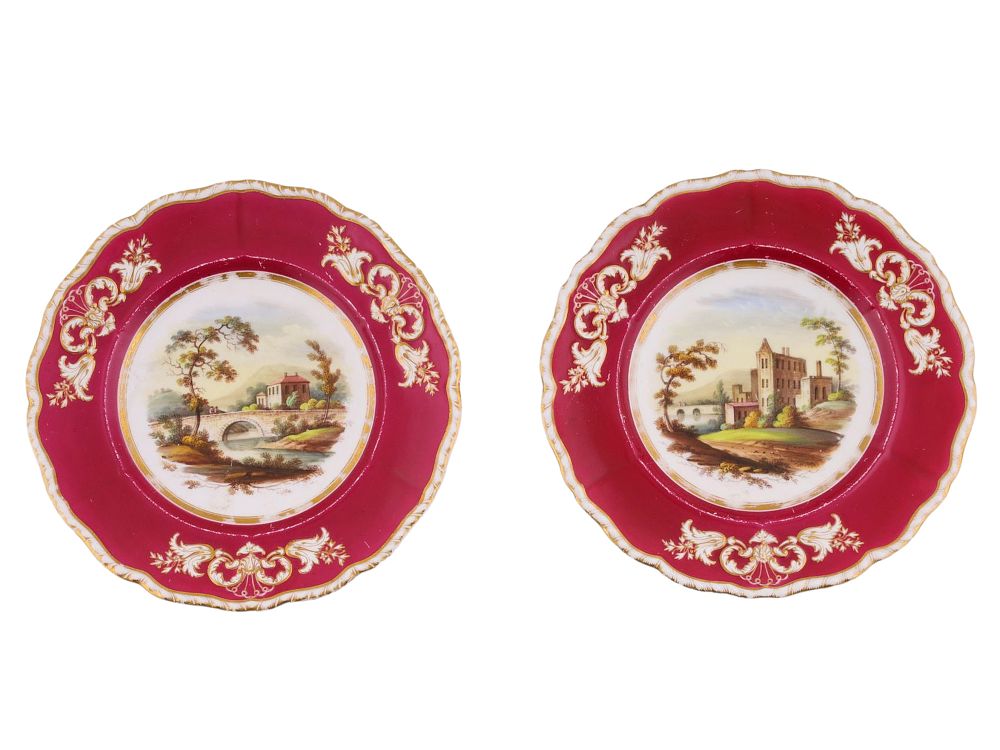 A PAIR OF RUSSIAN PORCELAIN CABINET PLATES WITH SCENIC RESERVES, PRIVATE FACTORY, MID TO LATE 