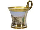 A KPM BERLIN PORCELAIN CUP DEPICTING THE K&Ouml;NIGSPALAIS, PRUSSIA, EARLY 19TH CENTURY. Of flared Изображение - 1