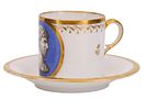 A FRENCH PORCELAIN CUP AND SAUCER WITH CLASSICAL PORTRAIT MEDALLION, FRANCE, EARLY 19TH CENTURY. Изображение - 1