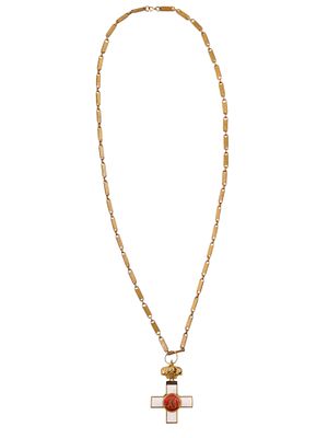 A SPANISH ORDER OF MILITARY MERIT WITH CHAIN, FIRST CLASS, CIRCA 1890. Comprising the First 