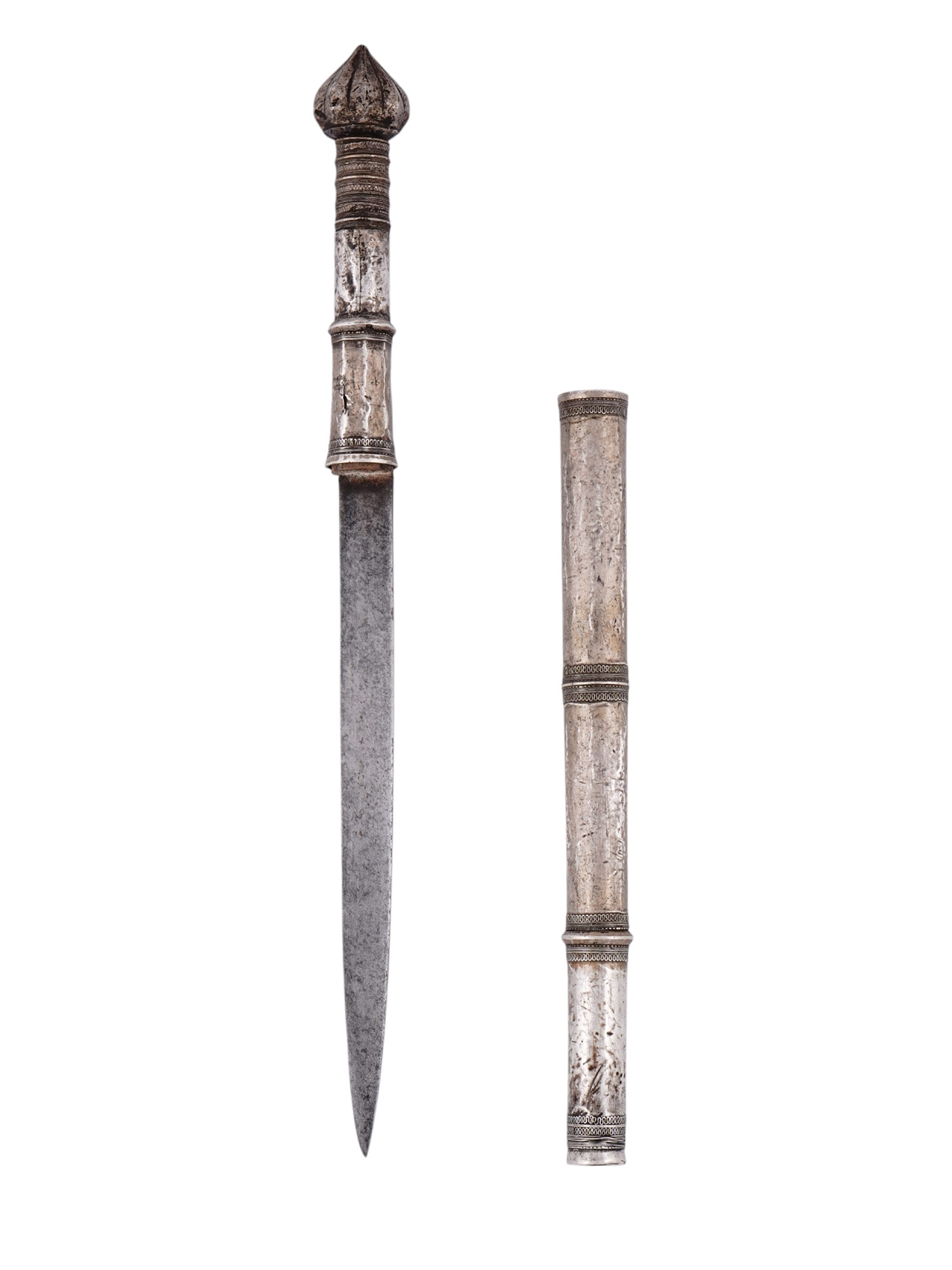 A SILVER MOUNTED BURMESE DHA DAGGER, 19TH CEN.