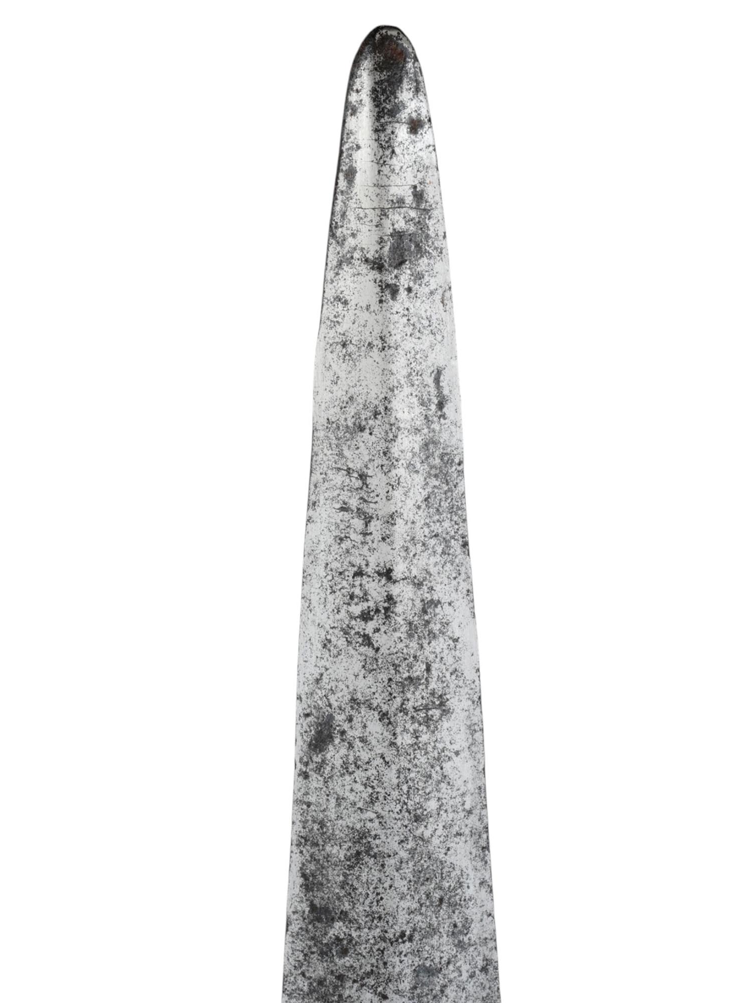 AN INDIAN PHOOLINO SPEAR TIP, 19TH C.