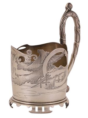 РУССКИЙ СЕРЕБРЯНЫЙ ПОДСТАКАННИК С ГРАВИРОВКОЙ, НАЧАЛО XX ВЕКА. Подстаканник с прорезной и 