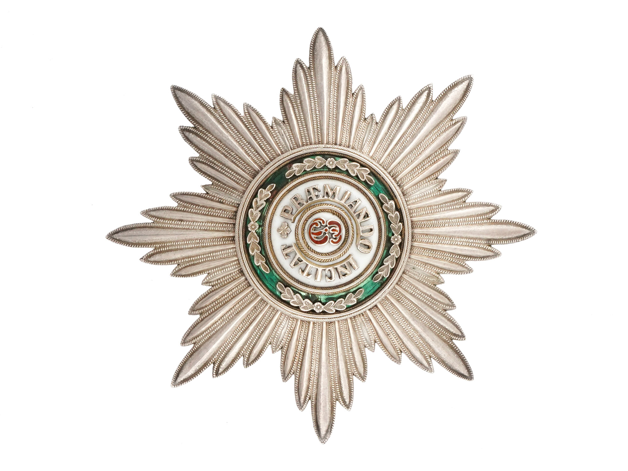 AN IMPERIAL RUSSIAN ORDER OF SAINT STANISLAUS, FIRST CLASS WITH SASH BADGE AND BREAST STAR