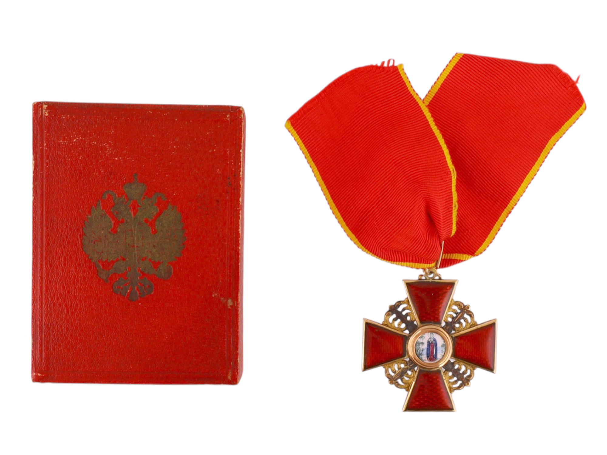 A CASED RUSSIAN ORDER OF ST. ANNA 3RD CLASS IN GOLD