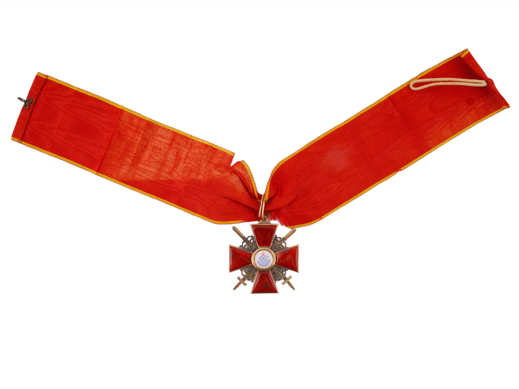 A RUSSIAN ORDER OF SAINT ANNA, 2ND CLASS WITH SWORDS IN GOLD, BY EDUARD, ST. PETERSBURG, C. 1908–1917