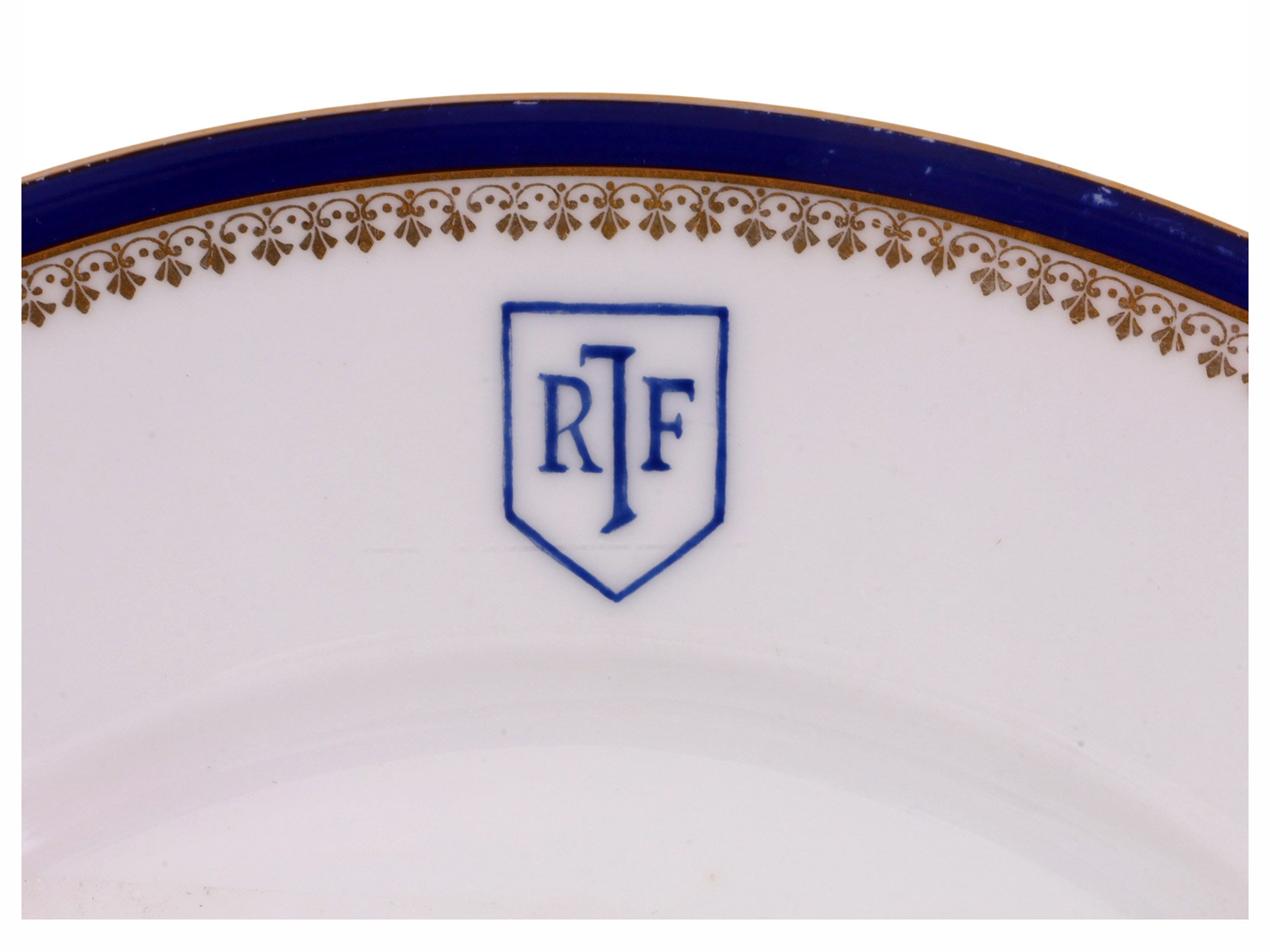 A FRITZ HABER OWNED AND COMMISSIONED RJF GERMAN JEWISH COMMEMORATIVE PORCELAIN PLATE, BERLIN, C. 1920S–1930S