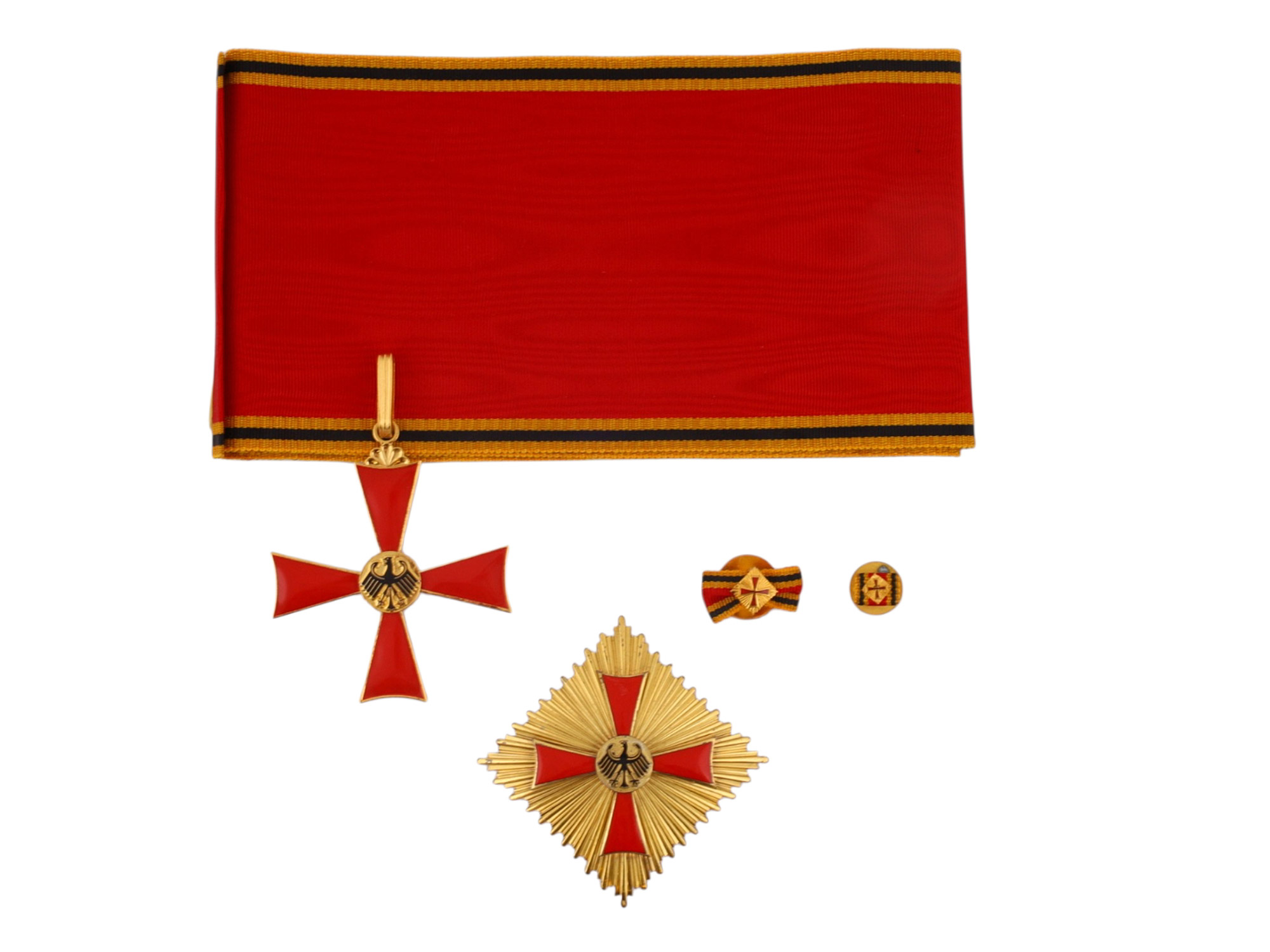 AN ORDER OF MERIT OF THE FEDERAL REPUBLIC OF GERMANY, GRAND CROSS SET, CASED