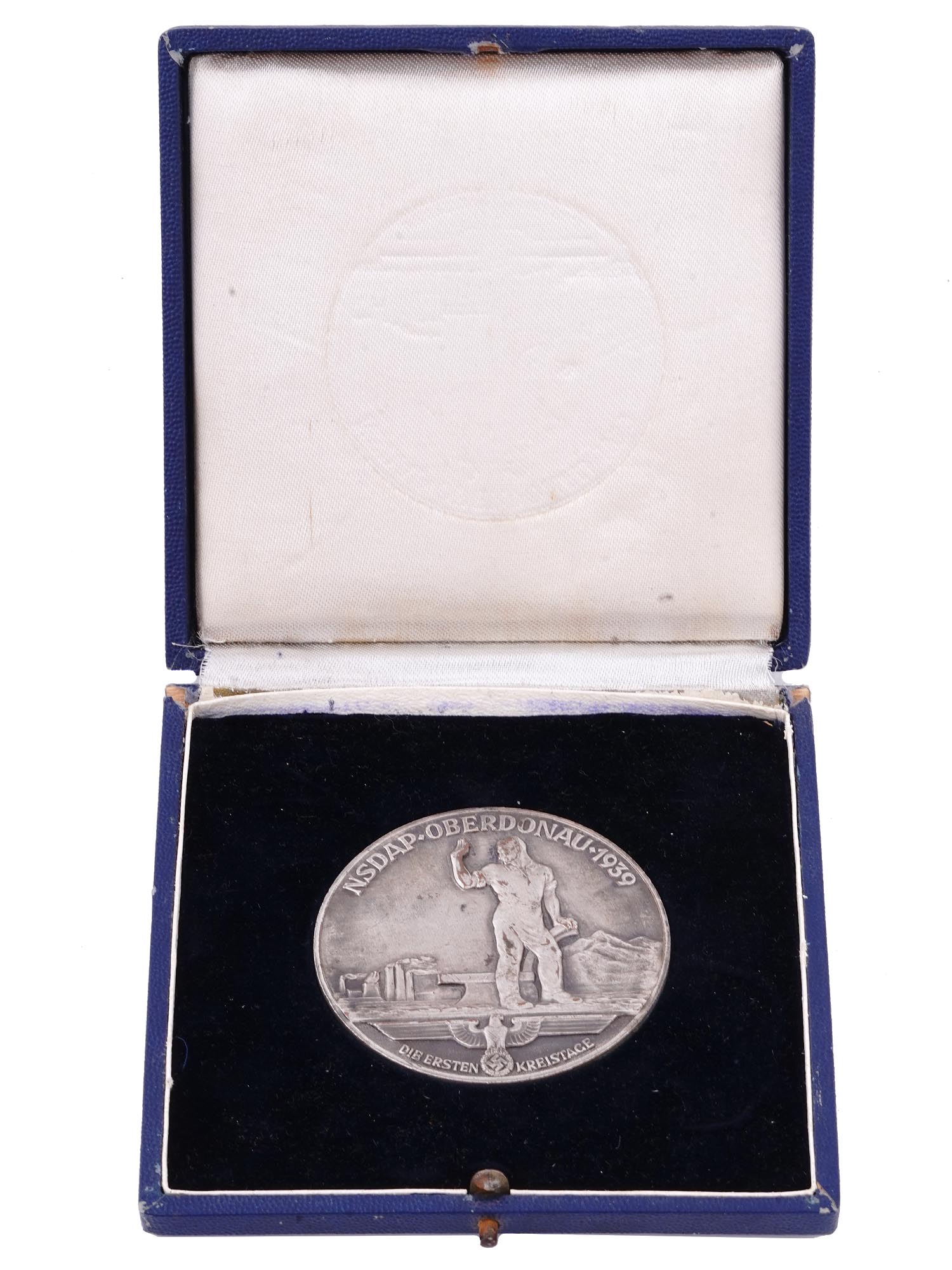 A RARE NSDAP OBERDONAU TABLE MEDAL (CASED)