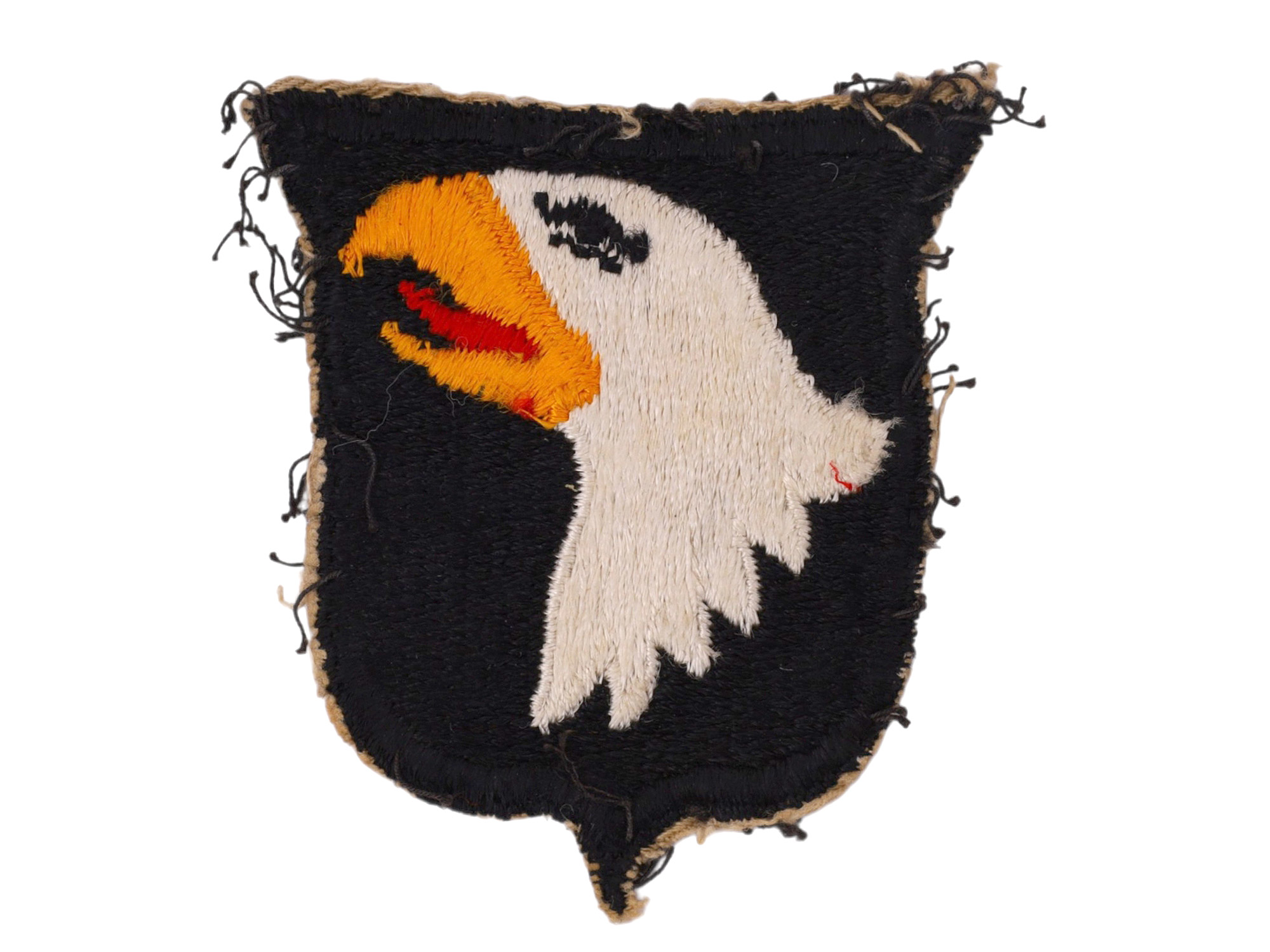 A WW2 AMERICAN 101ST AIRBORNE DIVISION EAGLE PATCH, C. 1940S
