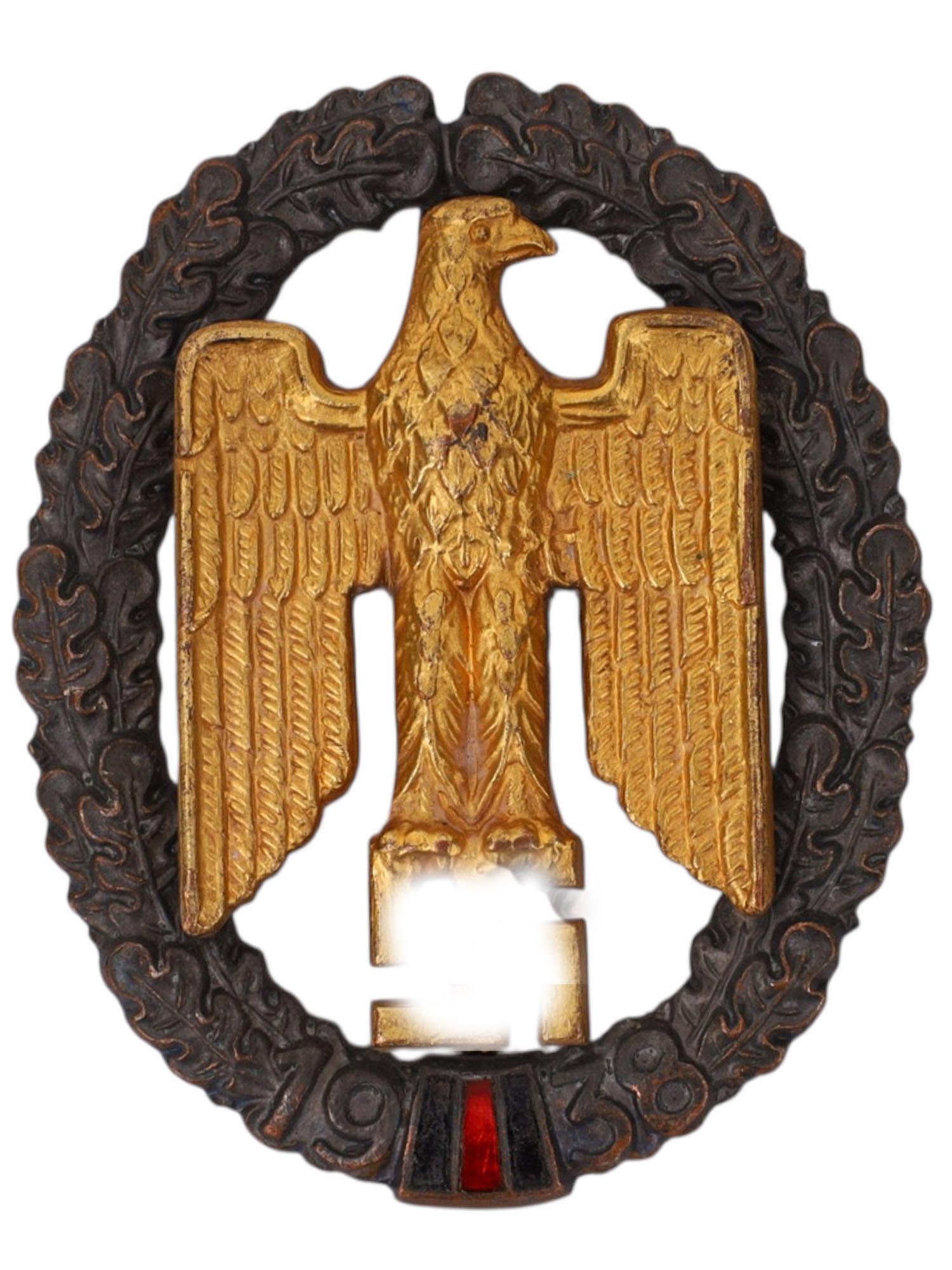 A GERMAN WWII GENERAL ASSAULT BADGE (ALLGEMEINES STURMABZEICHEN)