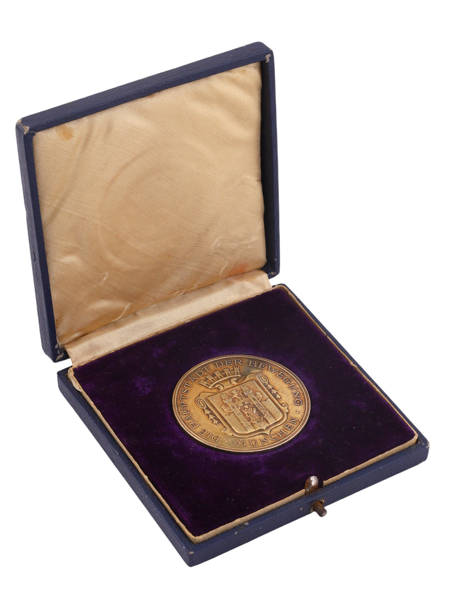 A CASED MUNICH MUNICIPAL LONG SERVICE MEDAL (DIE HAUPTSTADT DER BEWEGUNG MÜNCHEN), GERMANY