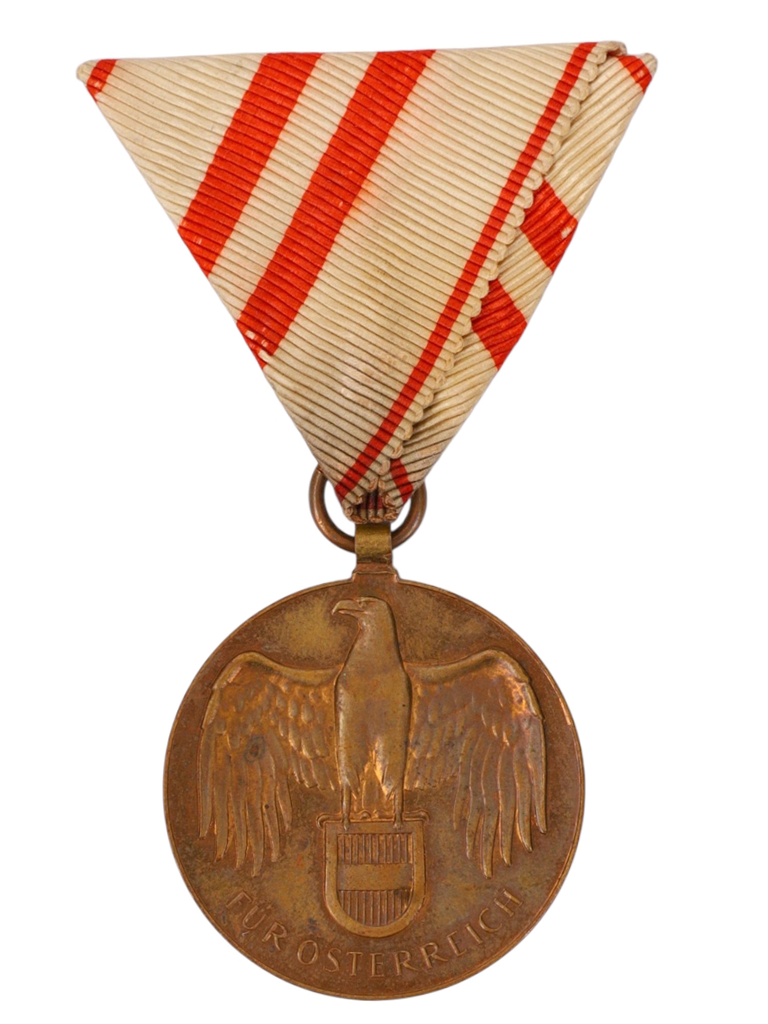 A WW1 AUSTRIAN 'FUR OSTERREICH 1914-1918' MEDAL, C. 1933