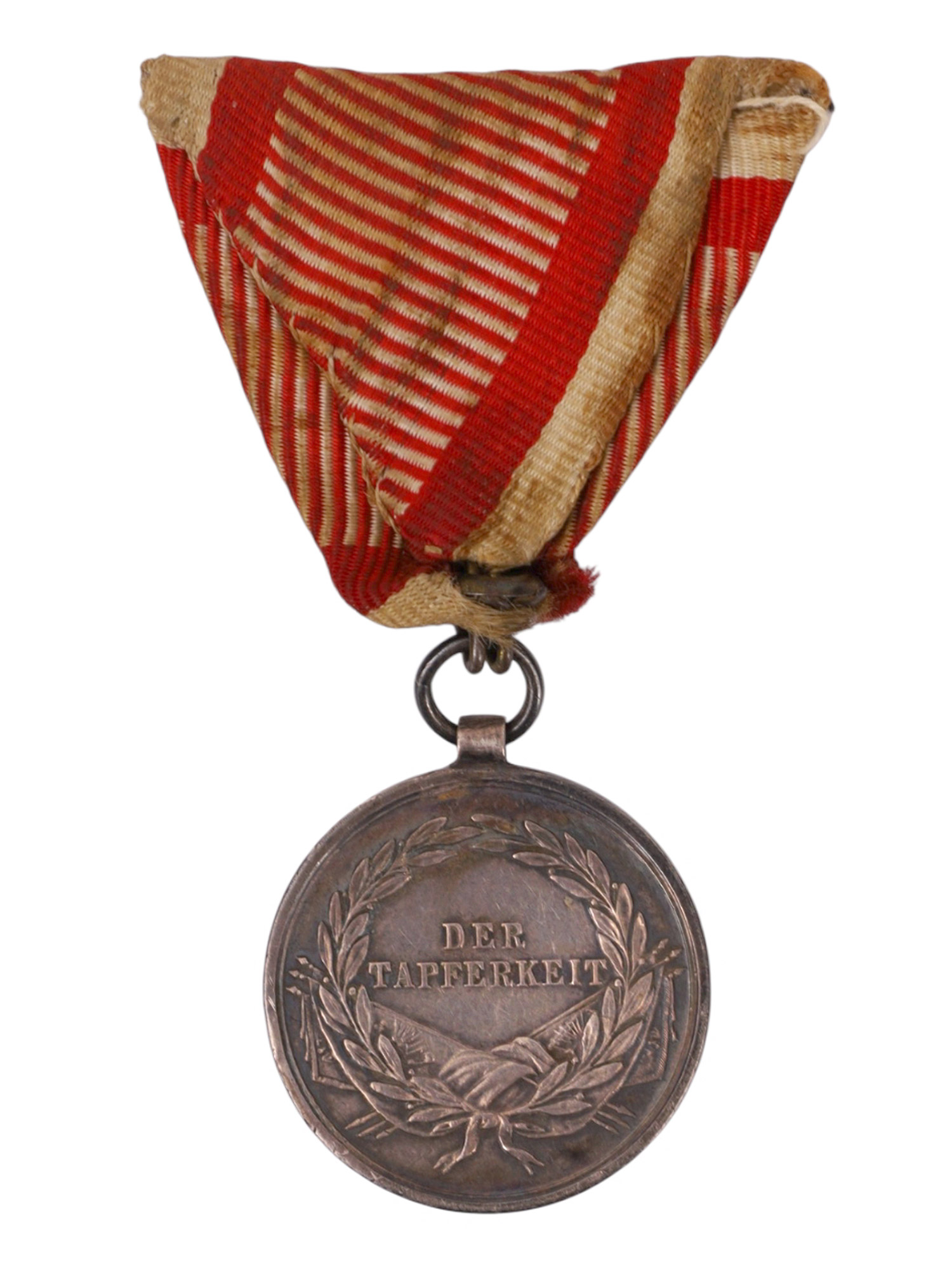 AN AUSTRO-HUNGARIAN SILVER MEDAL FOR BRAVERY 2ND CLASS, C. 1866 - 1917