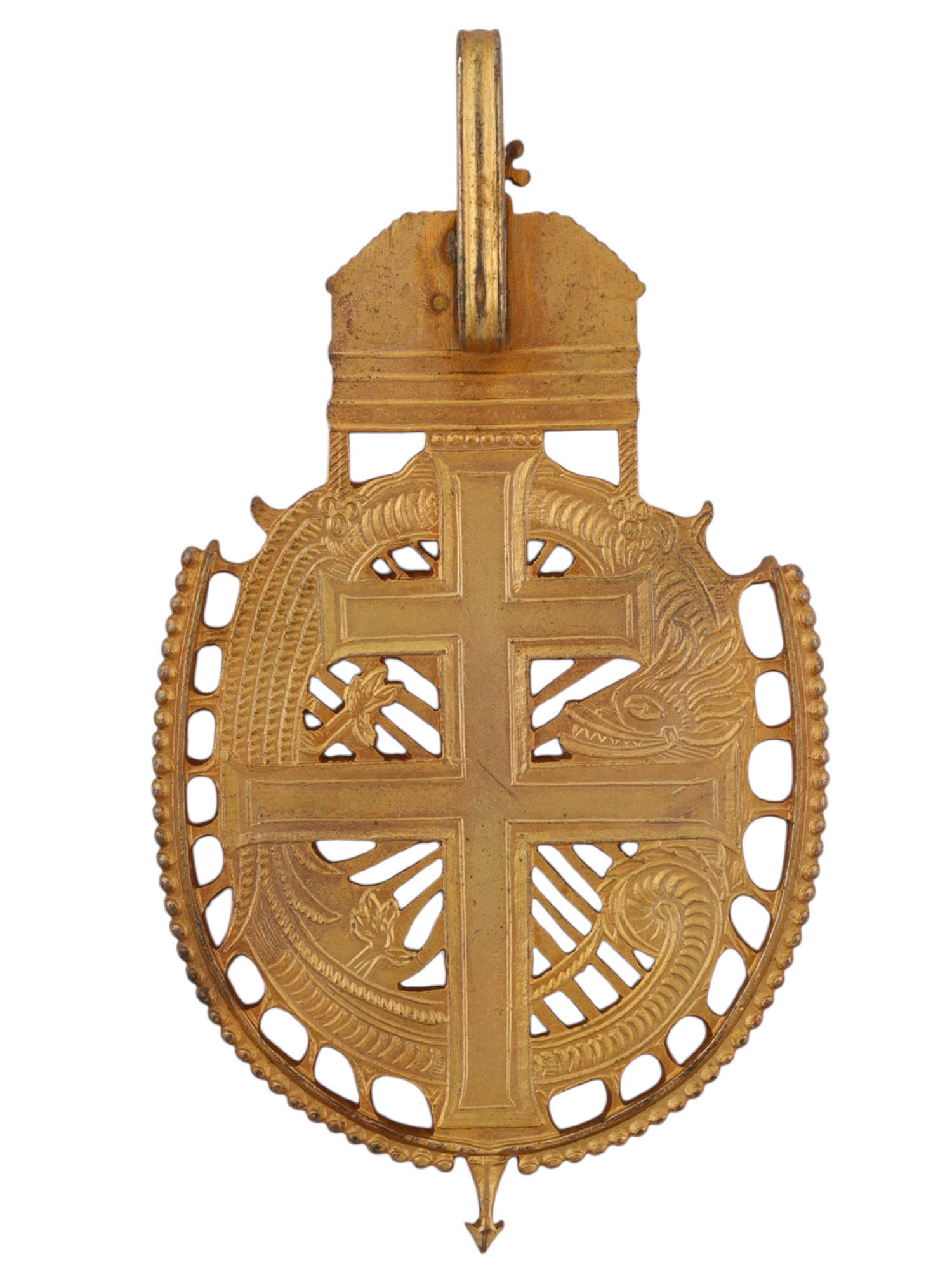 A HUNGARIAN CHRISTIAN NATIONAL DEFENSE ASSOCIATION (MOVE) MEMBERSHIP BADGE, CIRCA 1920S–1930S