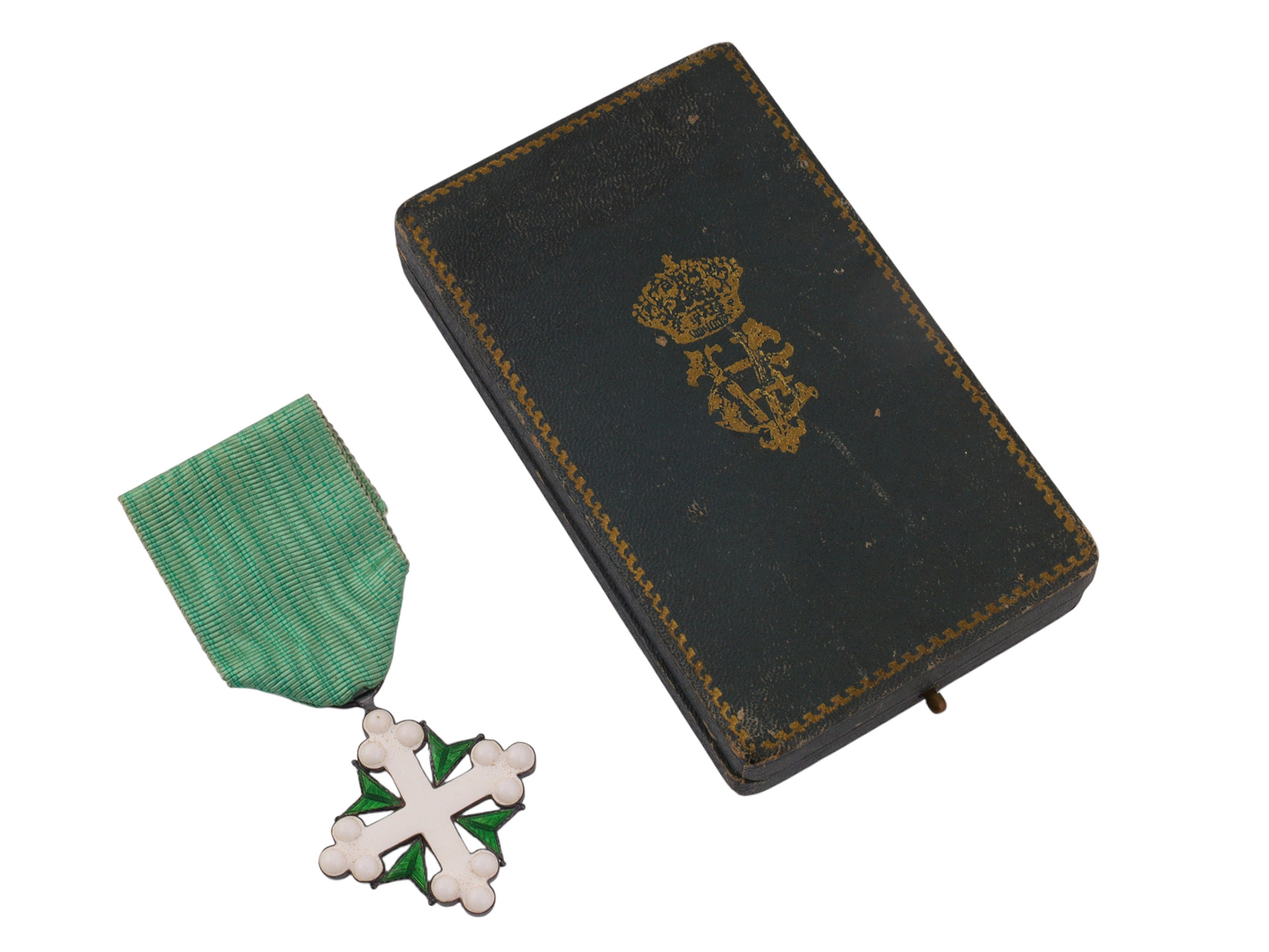 AN ITALIAN ORDER OF SAINT LAZARUS, KNIGHT'S CROSS, IN ORIGINAL CASE