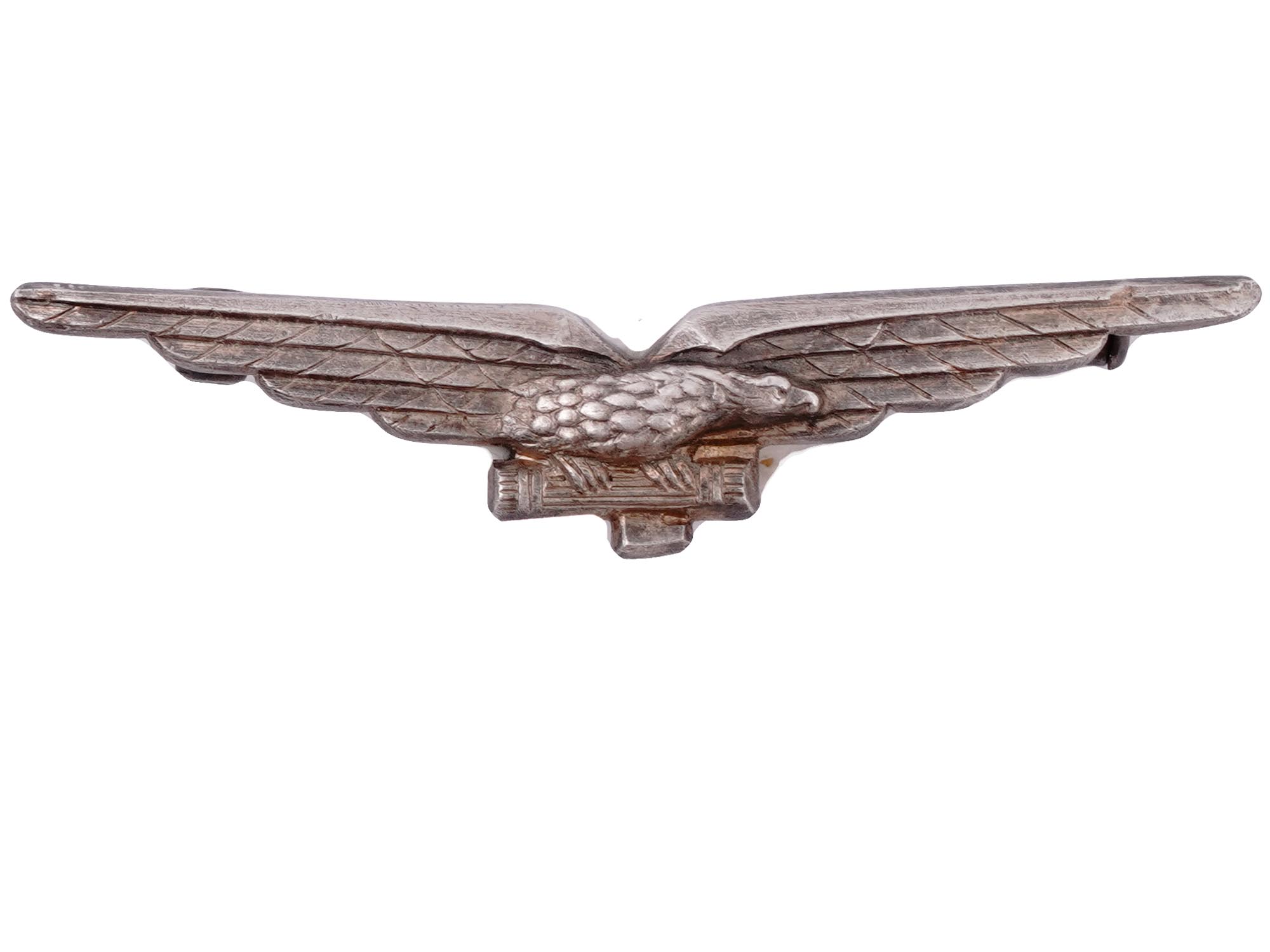 A WW2 ITALIAN FASCIST AIRFORCE PILOT WING BADGE IN SILVER