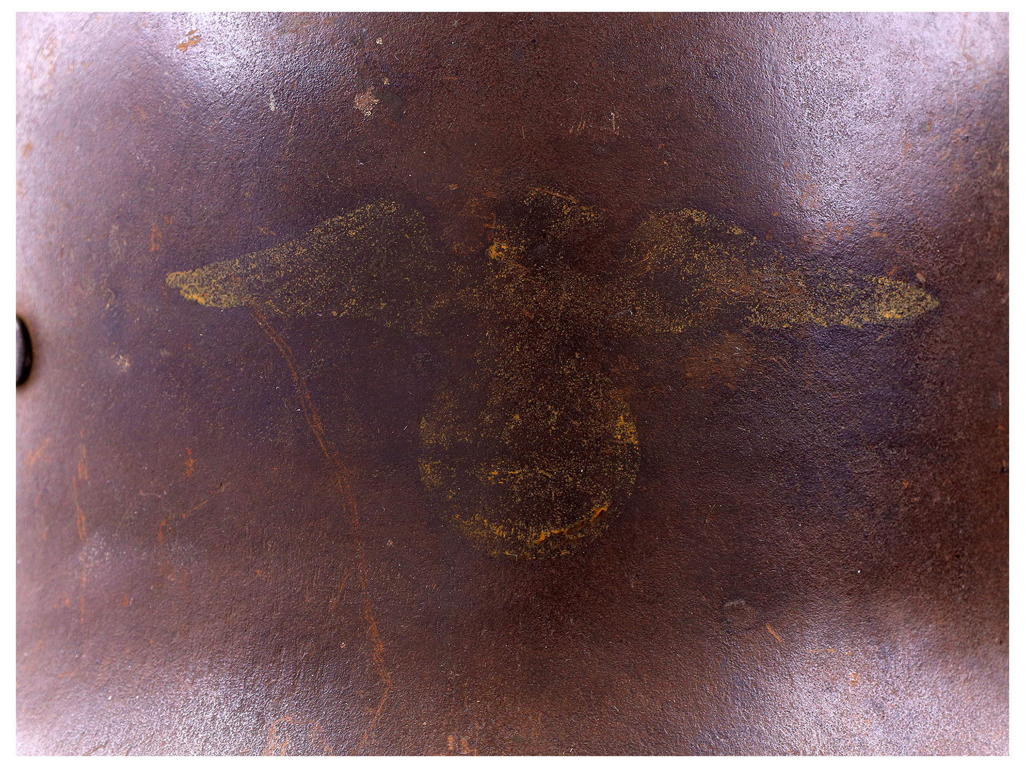 A GERMAN M18 SINGLE-DECAL HEER STEEL HELMET, WORLD WAR II