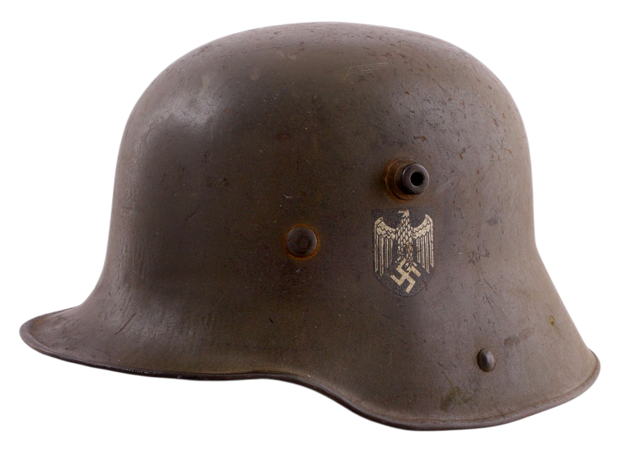 A GERMAN M35 WEHRMACHT STEEL HELMET WITH HEER DECALS, WORLD WAR II
