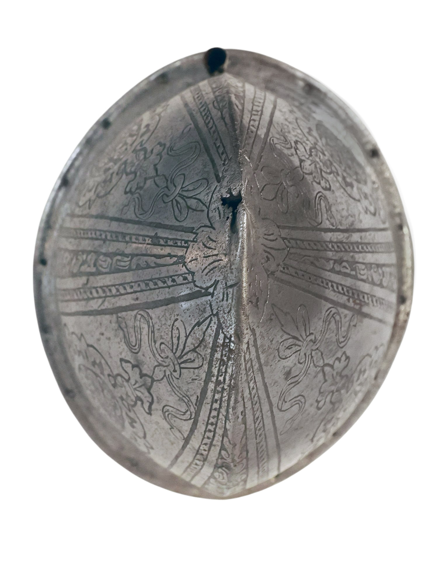 A FINELY ENGRAVED EUROPEAN CABASSET HELMET, MILAN, ITALY, 16TH CENTURY