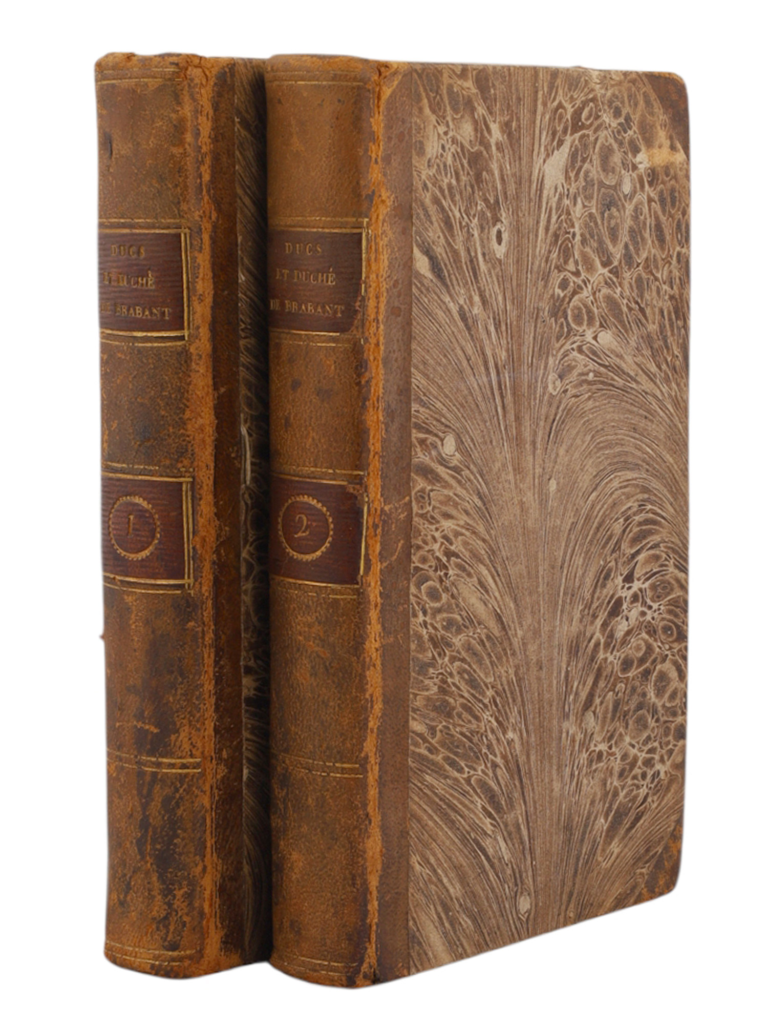 1784 TRAITÉ DE L'ORIGINE DES DUCS ET DU DUCHÉ DE BRABANT, 2 VOLS.