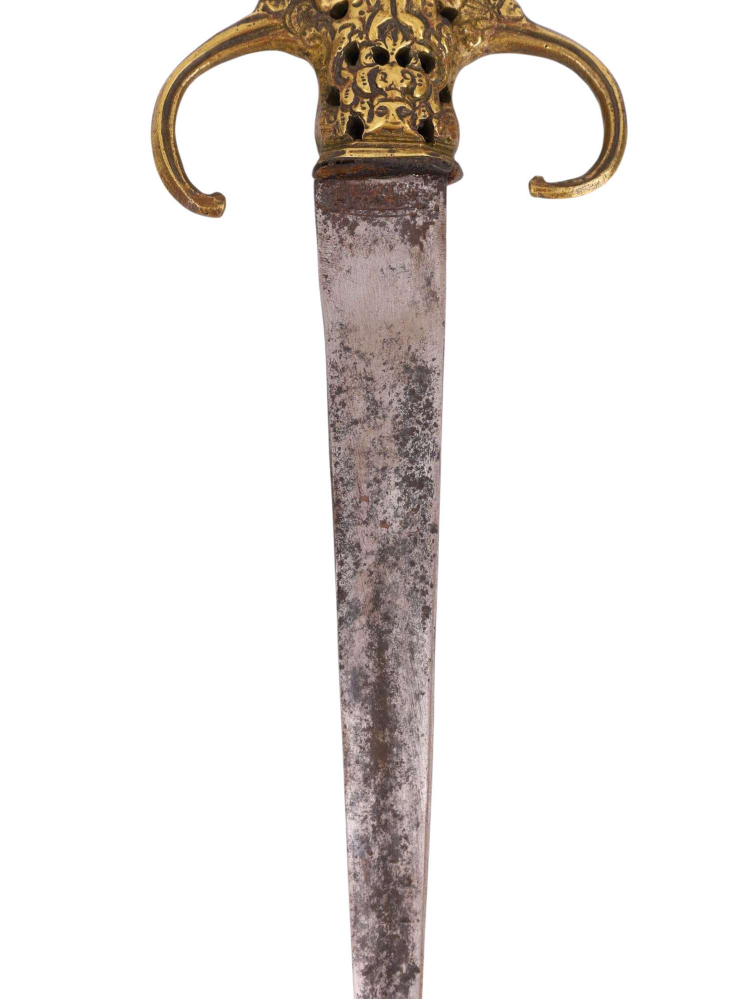 A EUROPEAN ROMANTIC DAGGER WITH SCULPTURAL HILT, 19TH CENTURY