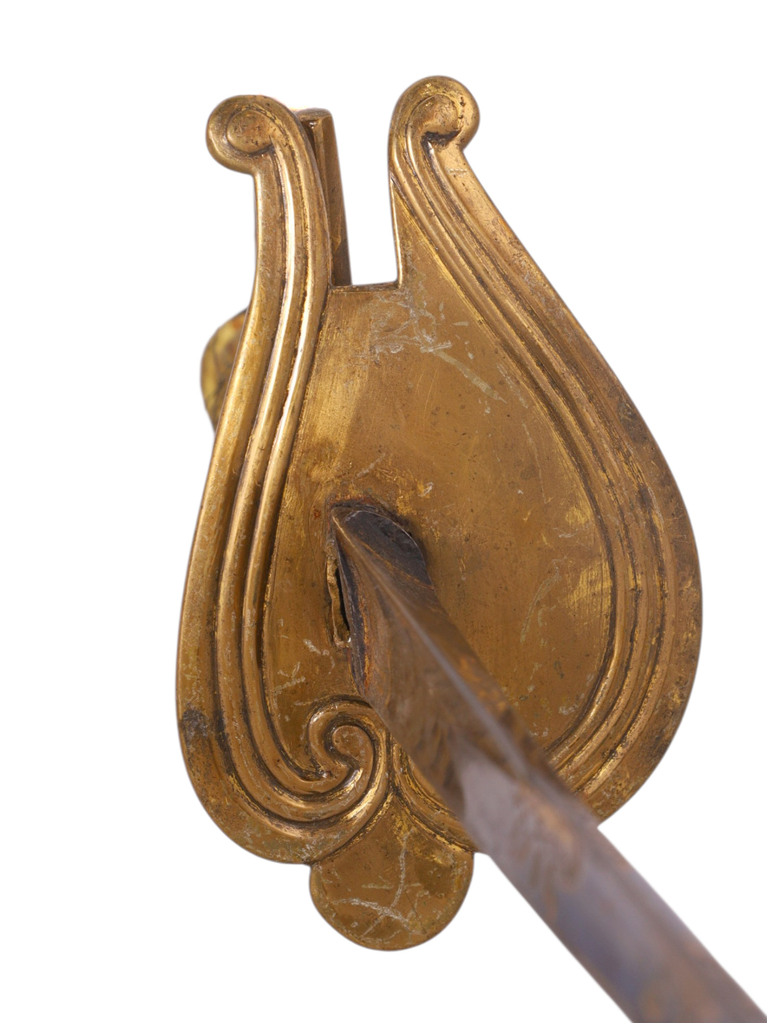 A FRENCH HUNTING SWORD WITH ENGRAVED BLADE, 18TH CENTURY