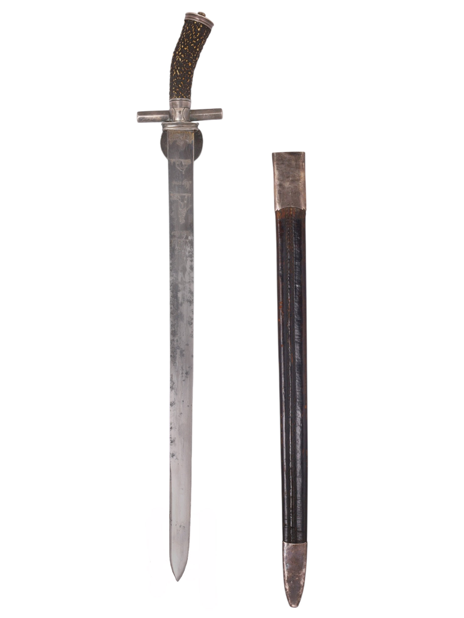 A GERMAN HIRSCHFANGER HUNTING SWORD WITH ENGRAVED BLADE, 18/19TH CENTURY