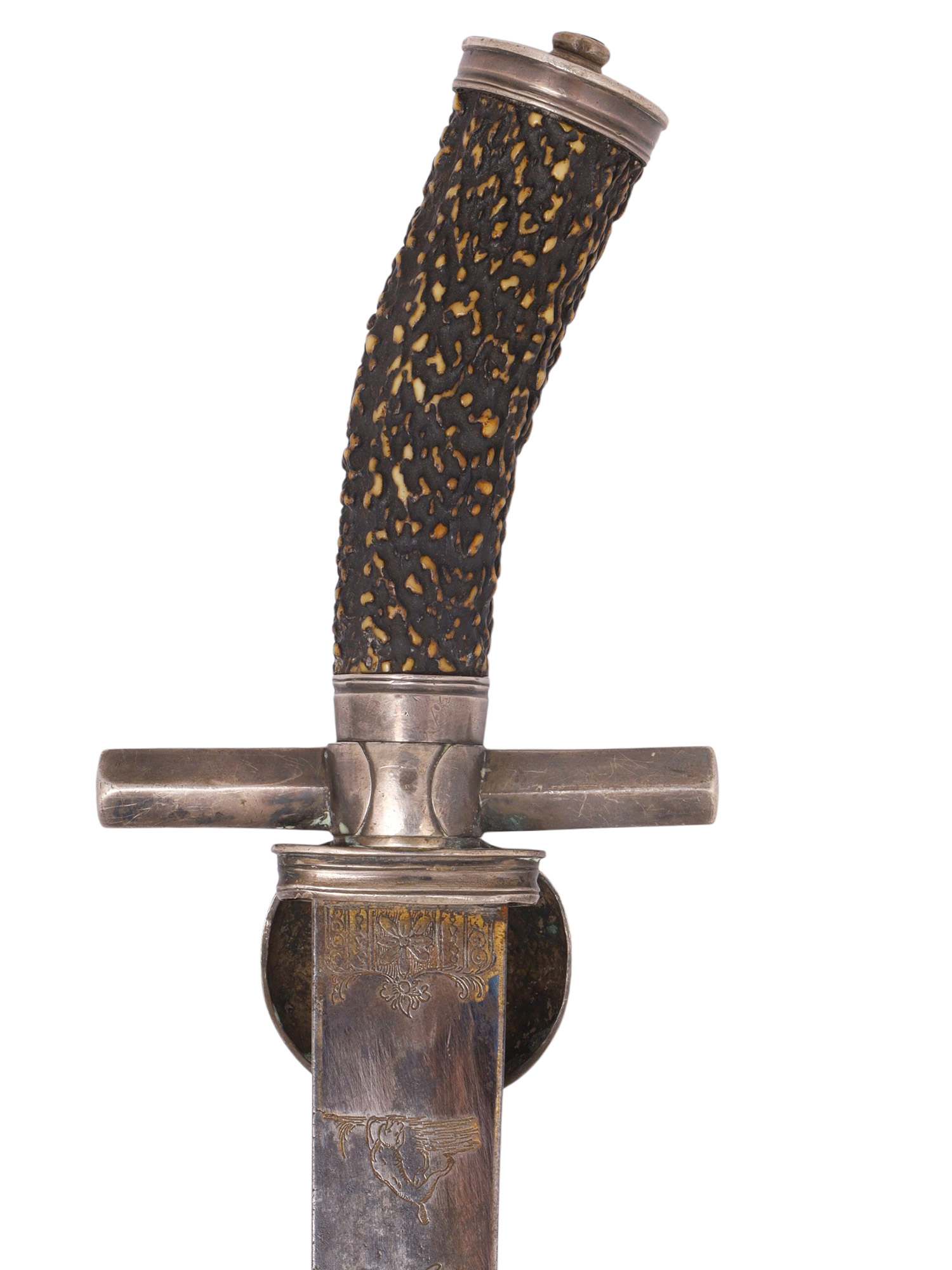 A GERMAN HIRSCHFANGER HUNTING SWORD WITH ENGRAVED BLADE, 18/19TH CENTURY