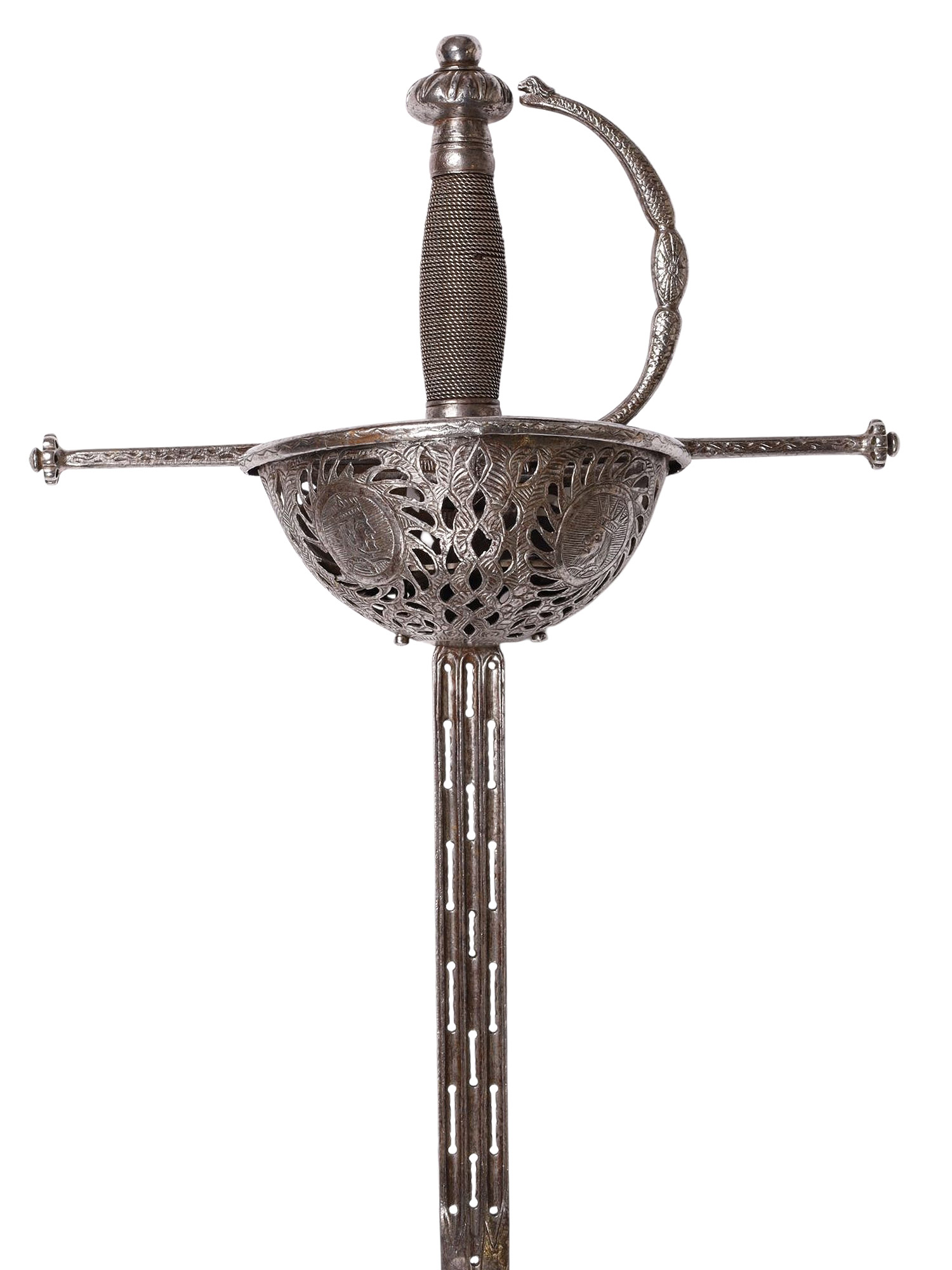 AN ENGRAVED SPANISH CUP-HILT TAZA RAPIER, CIRCA 17TH CENTURY