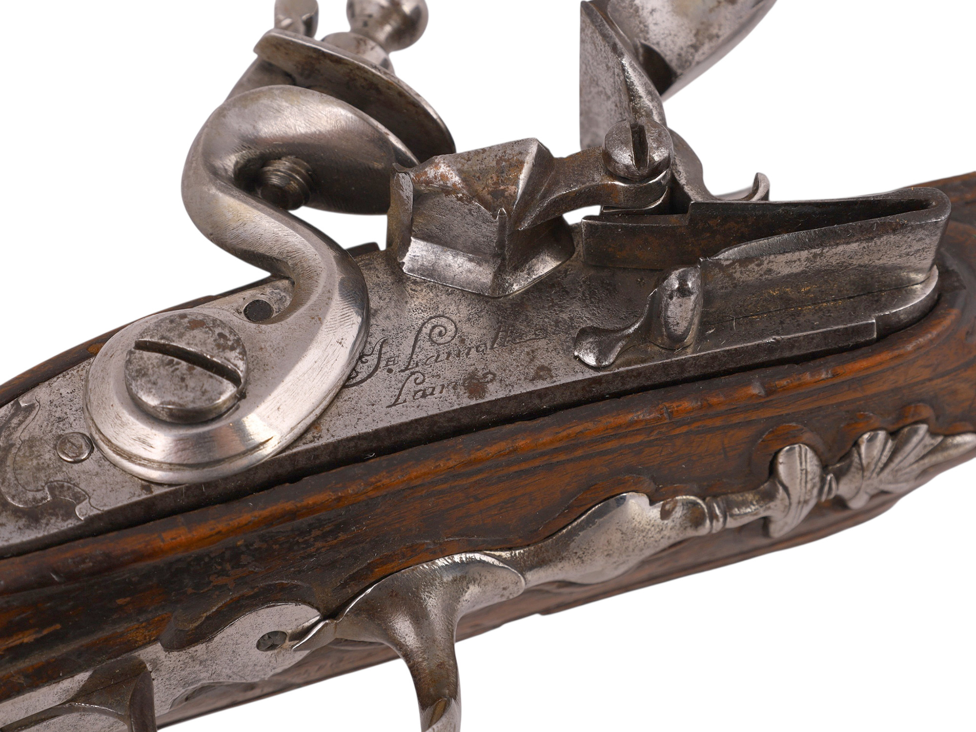 A PAIR OF MATCHING FLINTLOCK PISTOLS, FRENCH, MID-18TH CENTURY