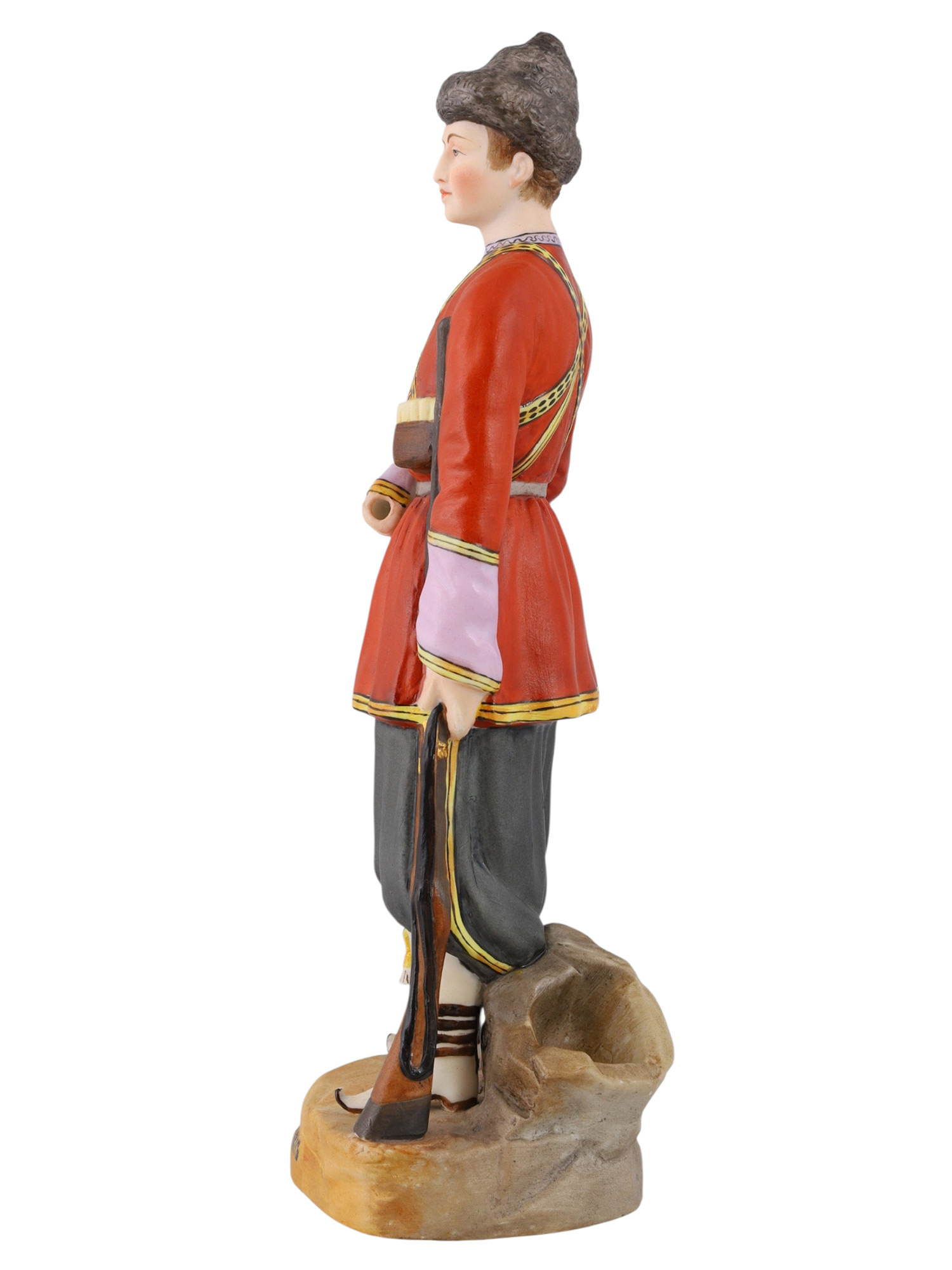 A RUSSIAN GARDNER PORCELAIN FIGURE OF A GEORGIAN MAN, 19TH CENTURY