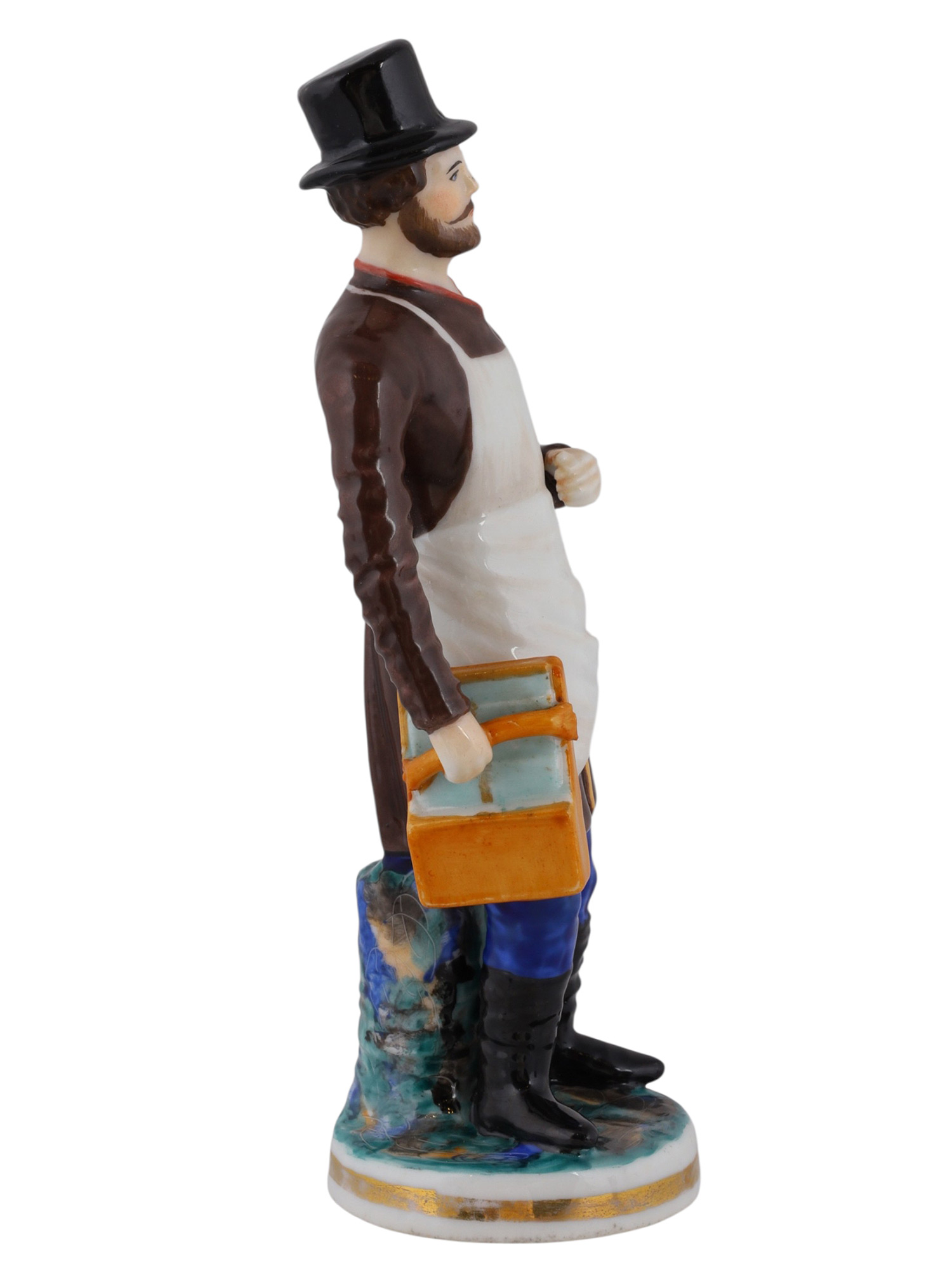 A RUSSIAN PORCELAIN FIGURE OF A GLAZIER, 19TH CENTURY