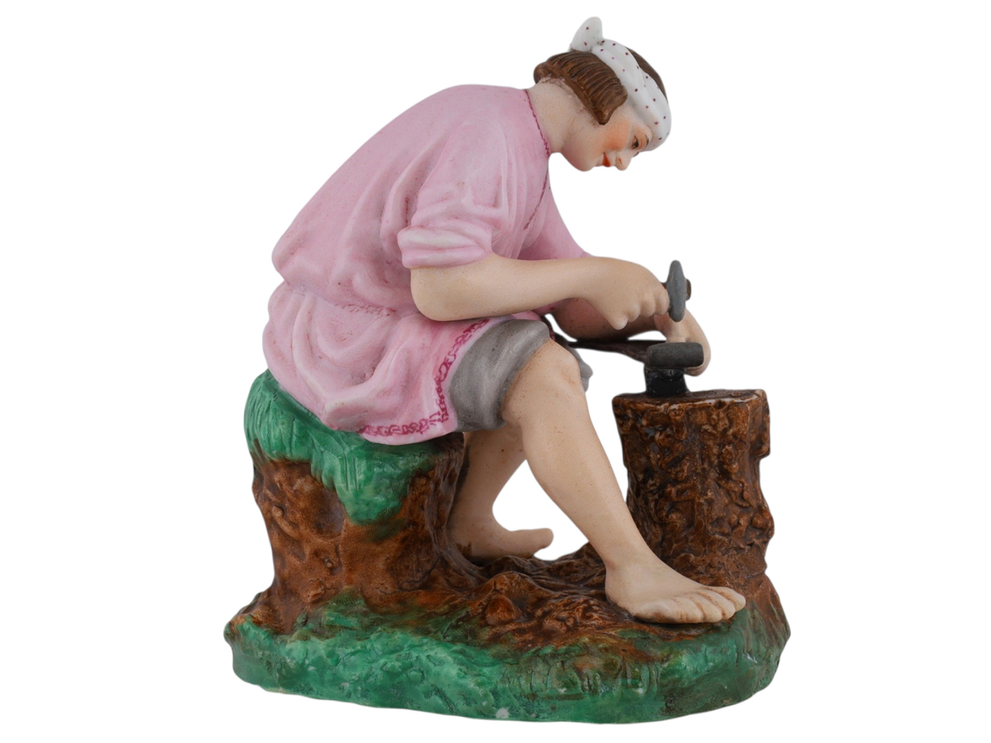 A RUSSIAN GARDNER PORCELAIN FIGURE OF A FARMER, CA. 1870