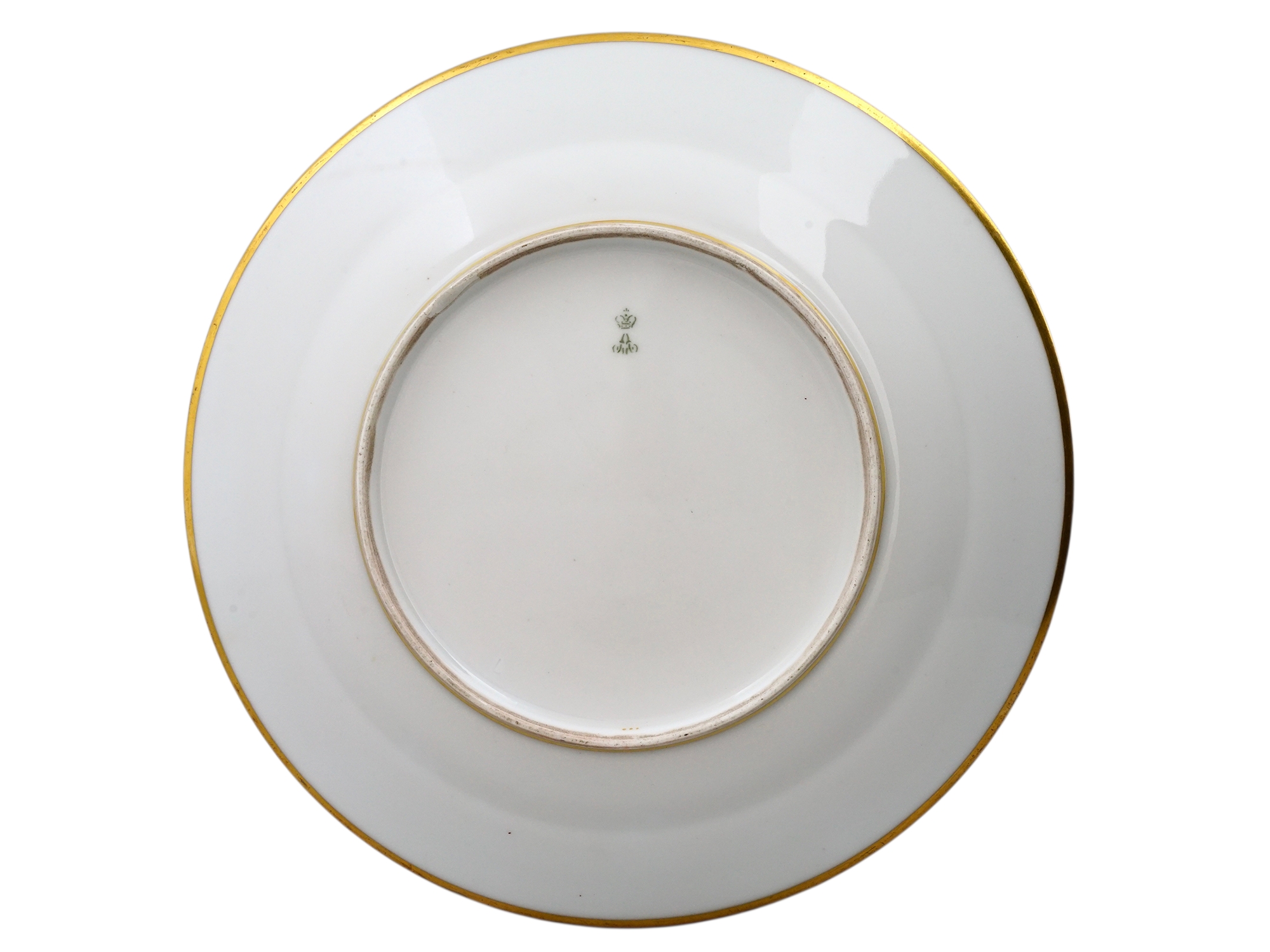 A RUSSIAN PORCELAIN PLATE FROM THE GURIEV SERVICE, IMPERIAL PORCELAIN FACTORY, 1855-1881