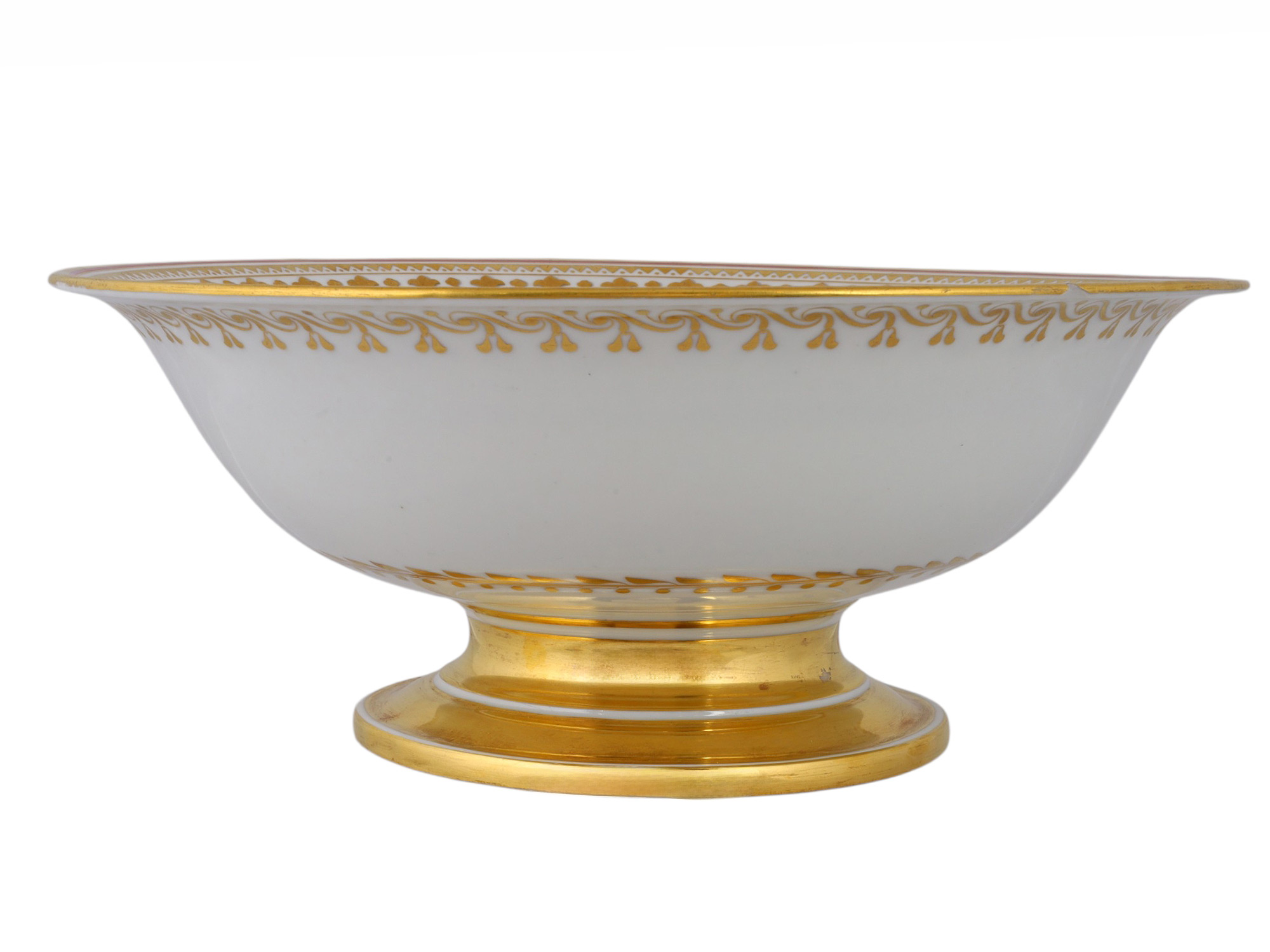 A LARGE RUSSIAN PORCELAIN BOWL FROM THE BABIGON SERVICE BY THE IMPERIAL PORCELAIN FACTORY, ST. PETERSBURG, PERIOD OF NICHOLAS I, CIRCA 1840