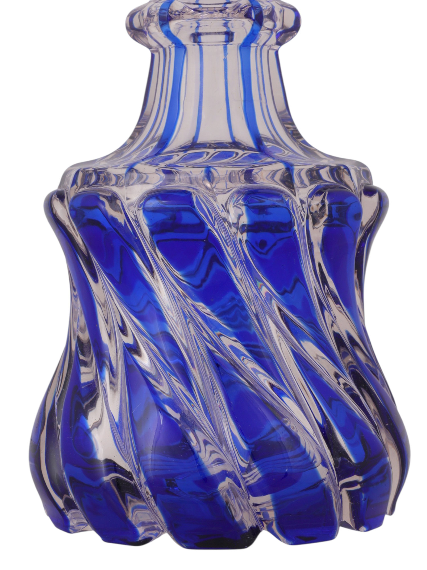 A RUSSIAN CUT-GLASS DECANTER AND STOPPER, IMPERIAL GLASS FACTORY, ST PETERSBURG, LATE 18TH–EARLY 19TH CENTURY