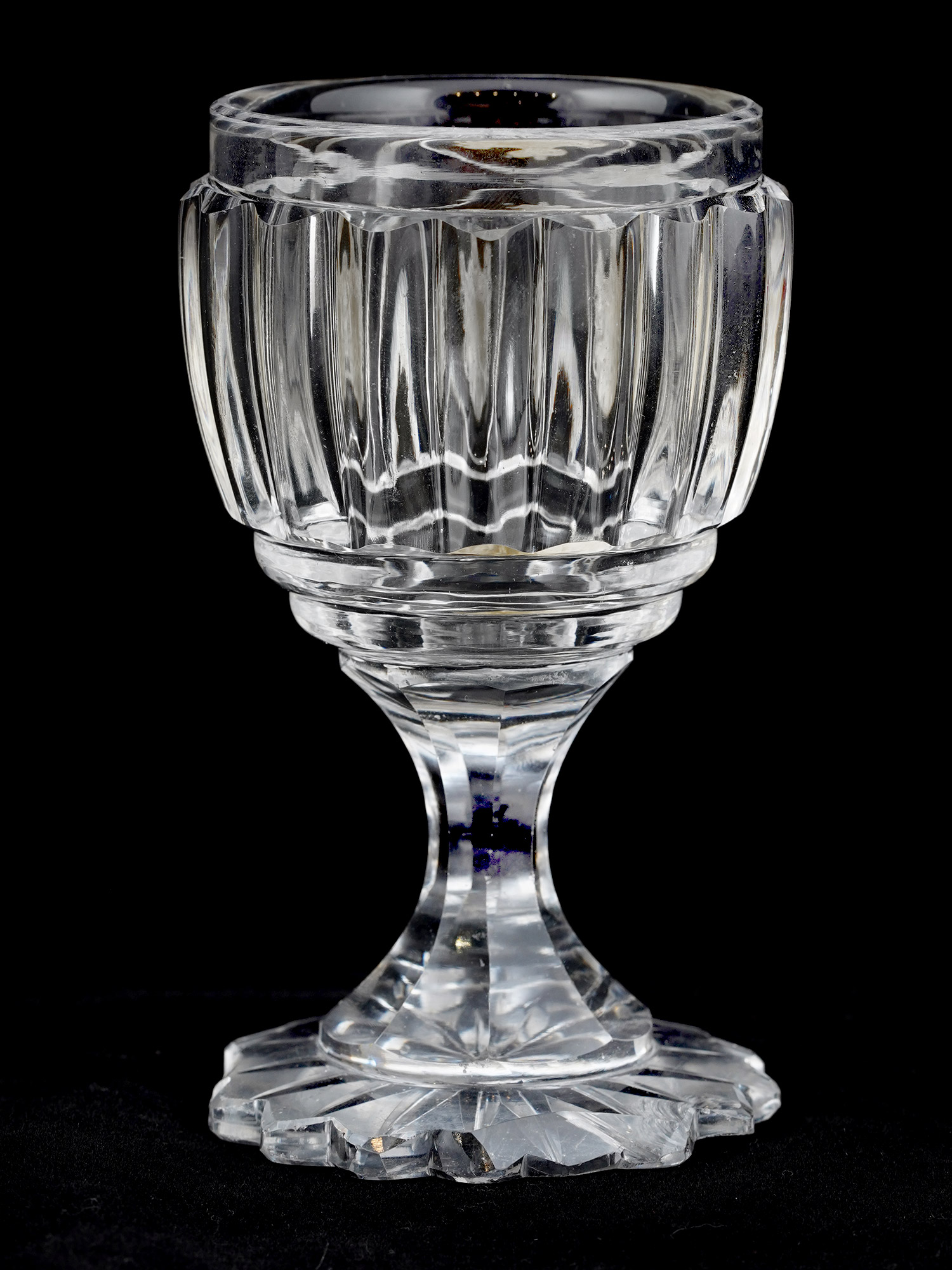 AN IMPERIAL RUSSIAN CUT-GLASS GOBLET FROM A BANQUET SERVICE, IMPERIAL GLASS FACTORY, ST PETERSBURG, CIRCA 1850