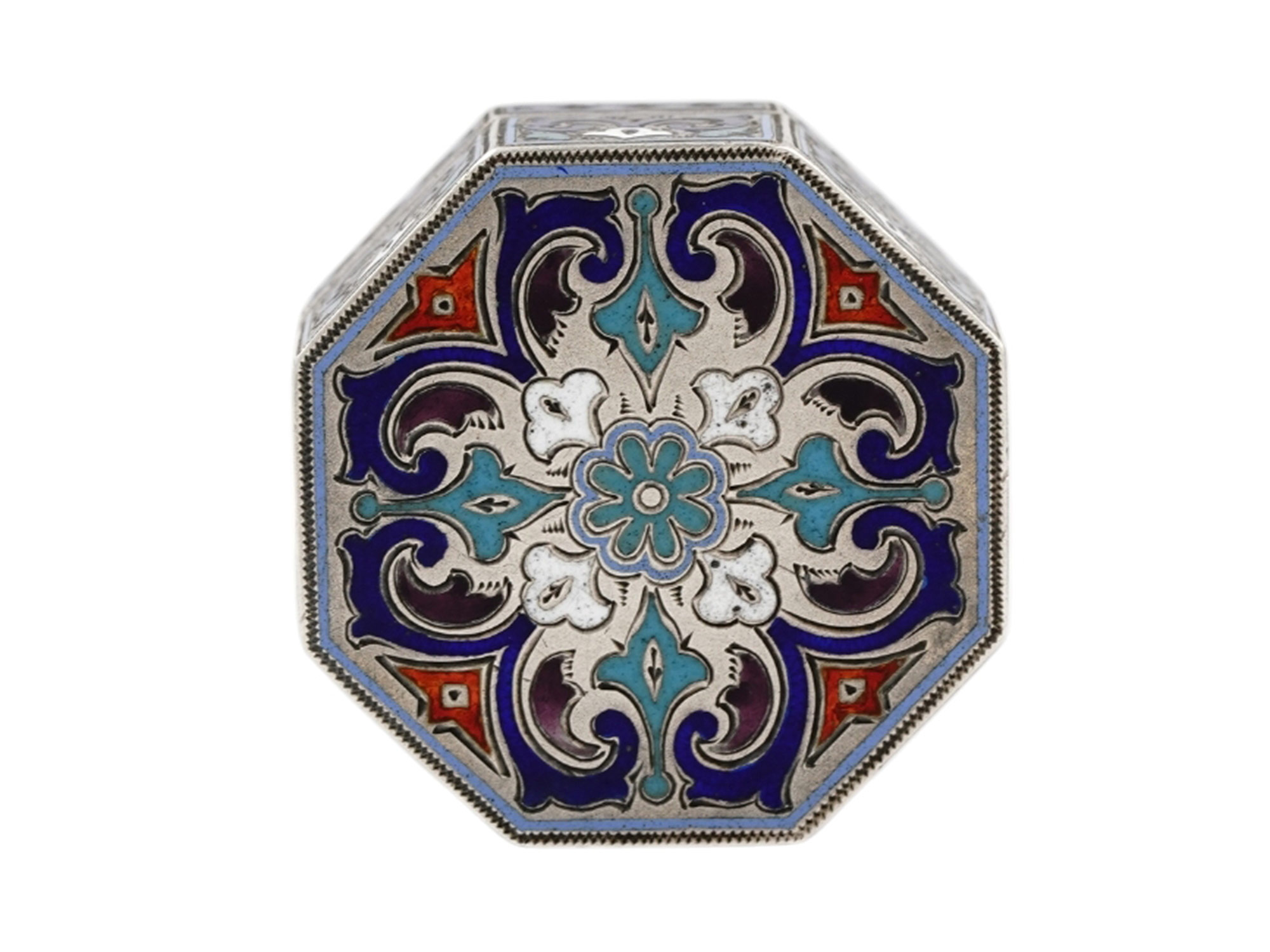 A RUSSIAN SILVER AND ENAMEL PILL BOX BY KLINGERT, 1882-1899