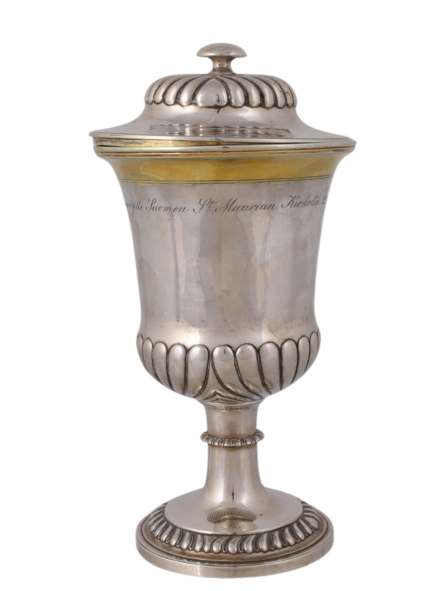 A RUSSIAN PARCEL-GILT SILVER PRESENTATION CUP AND COVER HENRIK AUGUST LANG FOR NICHOLLS & PLINCKE, ST PETERSBURG, 1845
